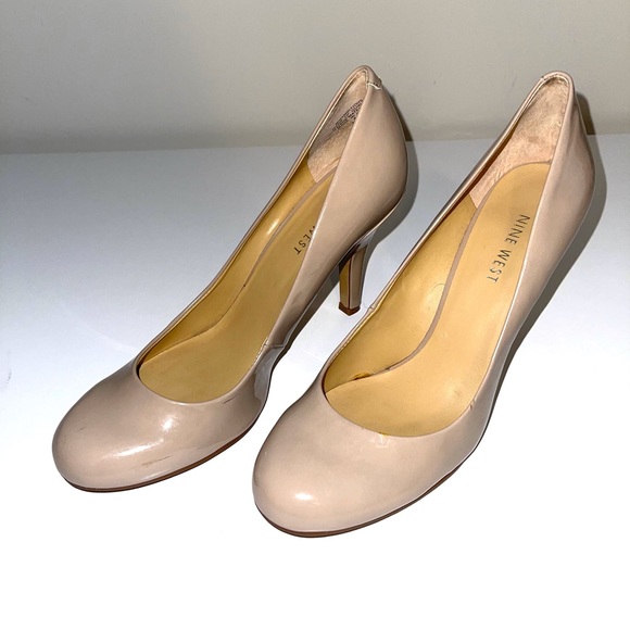 Nine‎ West 7.5M nude heels - Picture 1 of 7